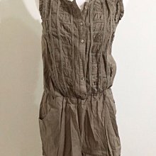 Mango suit mng白色短袖襯衫 短袖上衣 萊卡襯衫 小V領 背後腰部做伸縮 收腰款式 新鮮人面試必備 西班牙品牌 正品 歷史價格詳細信息