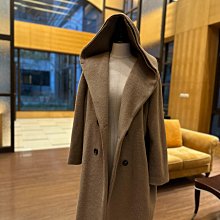 *Beauty*S'MAXMARA米卡其色毛領風衣式背心 I42 號 15000 元WE19 歷史價格詳細信息