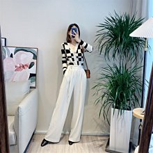 巴黎小時光之迷你小格紋 柔和又兼挺感腰帶款修身裙~ 本店有開立發票祝您好運 歷史價格詳細信息