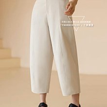 ????巴黎小時光????無分店  ~  18姆米斜紋綢真絲 口紅印花翻領長袖寬鬆版型高雅氣質斜紋真絲洋裝  770806 歷史價格詳細信息