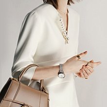 2023年新款潮小眾設計感珍珠耳釘925純銀針高級感鑲鑽人魚珠耳環 歷史價格詳細信息