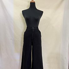 全新 美國品牌 BCBG 超精緻美品 亮麗胭脂紅 柔軟仿羈皮 精美立體手工雕花 外套 M碼 歷史價格詳細信息