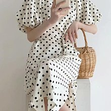 風衣裙法式復古V領連衣裙女2023早春新款長袖氣質燈芯絨收腰長裙-羊城故事 歷史價格詳細信息