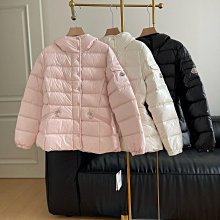 歐單 2024年新款...經典基本款光澤感連帽(可拆)短版羽絨外套...共4色ON SALE 歷史價格詳細信息