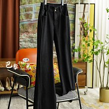 ✈️ 巴黎小時光 ✈️ 微涼夏日 由內而外的氣質 爽滑清透佩里斯刺繡後排扣翻領長袖襯衫     MU 歷史價格詳細信息