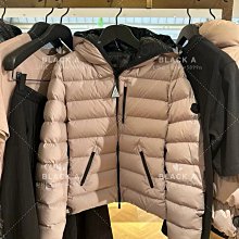 Herbie Fully Loaded.金龜車賀比.香港三區.市售版全新未拆 歷史價格詳細信息