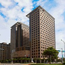 新竹喜來登大飯店-高級客房雙人房,含早餐每位2350元/起-歡迎公司團體會議/獎勵/員工旅遊洽詢-另有新竹老爺或新竹訂房 價格比較,價格查詢,歷史價格詳細信息