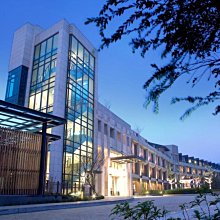 @~ 阿笨先生 ~@ 新竹福華大飯店豪華一大床或高級雙床房假日住宿禮券 歷史價格詳細信息