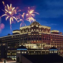 2024酒店小影吧用DLP 3D 4K 安卓9.0系統迷你微型智能投影儀P10 歷史價格詳細信息