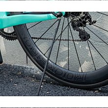 特惠摺疊自行車水壺架登山車超輕鋁合金可調節水杯架公路單車配件 歷史價格詳細信息