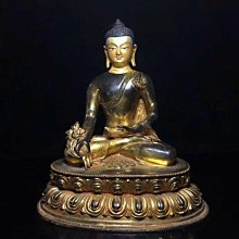 老純銅鎏金【靜思觀音】佛像～工藝精湛，雕工精緻，整體造型優美，細節獨到，觀音菩薩凝神靜思。值得收藏...高20 寬13 重950克 歷史價格詳細信息