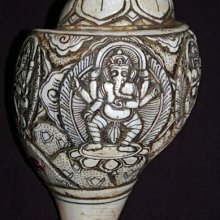 --般若軒--手工精雕---摩耶夫人硨磲大法螺 ---  #059e-5 歷史價格詳細信息