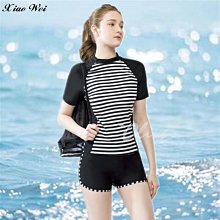 ☆小薇的店☆梅林品牌【黑白扶桑花圖】流行大女連身褲裙泳裝特價1390元NO.M1456(L-QL) 歷史價格詳細信息