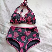 泳歌兒新品韓國ins風紅色沙灘戰袍裙式連體比基尼兩件套遮 歷史價格詳細信息