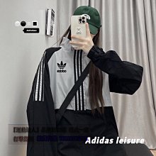 普拉達 寬松版型 最新最  最頂級的品質專柜短袖，頂級制作工藝進口面料，專柜款獨特設計，采用進口面料 手感一流官網在售碼數：M-X NO28247 歷史價格詳細信息