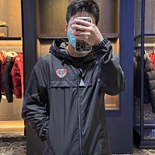 Moncler 季節限定款 黑白跳色 短袖 polo衫 歷史價格詳細信息