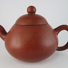 《藏寶閣》21176《紅泥.球孔.100cc》手拉胚加彩壺.陸記泥人堂手拉. 1250元起標 歷史價格詳細信息