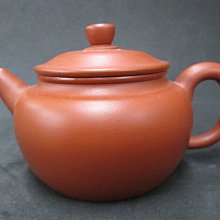 《藏寶閣》《臻品》S606-2《7孔.500cc》清灰堆泥福壽如意壺，孝陸＠ 18500元 歷史價格詳細信息