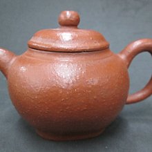 《藏寶閣》《臻品》S606-2《7孔.500cc》清灰堆泥福壽如意壺，孝陸＠ 18500元 歷史價格詳細信息