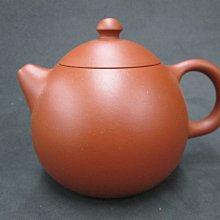 《藏寶閣》R030《早期細黃顆料三足朱泥壺.單孔.150cc》一枝花入上林春.逸公..@26500起標 歷史價格詳細信息