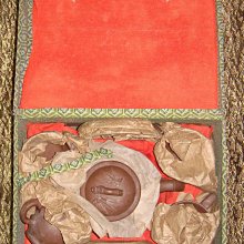 早期紫砂壺（有落款）+6個小杯+茶盤 歷史價格詳細信息