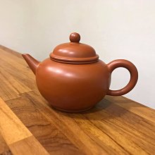 ????️金麥色肩背帶，長度可斜背。  ????????????售價新台幣$ 899元  獨特風格的時尚編織包，好看唷！ 歷史價格詳細信息