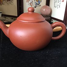 皇室御用精品紫砂館@全手工壺.國家工藝美術師.徐躍.老紅泥.思亭.梨形系列.210cc(可以使用信用卡付款）施小馬高徒. 歷史價格詳細信息