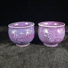 乖乖@賣場~紫砂壺~朱泥六方壺~款~大明宣德年製~壺蓋有款.容量約~430cc(A93) 歷史價格詳細信息