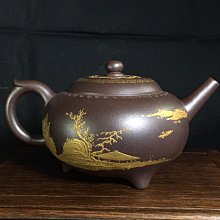 早期宜興紫砂壺／清代逸公詩詞／ 球孔.       容量：約160CC 歷史價格詳細信息