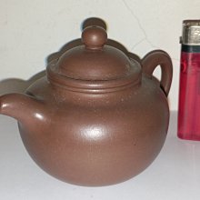 ·『掇球』精工極品皺皮朱泥·容量130cc·9孔出水·內推·王老師 珍藏 古玩 紫砂壺【古玩拍賣】-7 歷史價格詳細信息