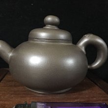 米羅紫砂.正廠正土正紫砂壺.名家壺.泡茶竹在胸前「胸有成竹.以竹造器」王蘭琴.竹掇.540cc.此壺款是最好使用的款式.壺口大.容量大. .全手工 歷史價格詳細信息