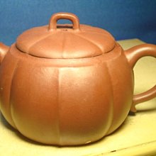 [有壺同享]中國宜興紫砂平蓋掇球壺220cc.509. 歷史價格詳細信息