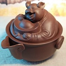 【壺名】：集思【泥料】：紫泥【容量】：約500cc制壺作者：【經利群】國禮藝術家，江蘇省陶瓷行業協會 紫砂 手工壺 名師作品【真棒好物】 歷史價格詳細信息