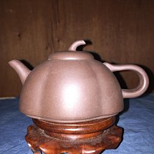 早期一廠 宜興惠孟臣製款 。白標期。單孔200CC 一廠技師 惠芳蓋款 歷史價格詳細信息