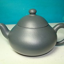 中國宜興文革期臥獅壺清水泥-蓋內碧玉 歷史價格詳細信息