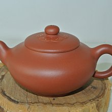 紅泥掇只紫砂壺 容量380毫升，7孔出水 全品  ，一物一 茶具 古玩 老貨 【大掌櫃】二手-3484 歷史價格詳細信息