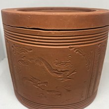 早期龍藝磁器小碟/青花瓷小碟 /早期陶瓷收藏/早期仿古青花碟/早期老瓷器/阿公阿嬤的老碗盤/阿嬤硘仔/古早碗盤/早期食器 歷史價格詳細信息