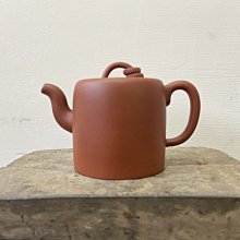 《楓香堂》 宜興紫砂 紫泥 獅子四方抽角壺 吳華製陶款 歷史價格詳細信息