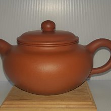 《壺言壺語》壺身刻“清泉石上流 明月松間照”文心 庚午年刻 土胎優工藝優 歷史價格詳細信息