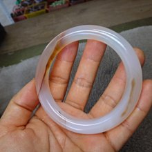 天然白玉髓手鐲馬達加斯加香檳色瑪瑙手鐲女冰種馬料白月光荔枝凍 歷史價格詳細信息