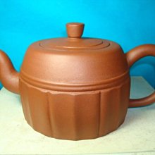 中國宜興早期青蛙荷葉壺（款淩燕萍） 歷史價格詳細信息