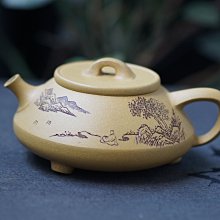 Ta005 工藝師仲梅-四方壺  專業買賣：古董 油畫 水墨字畫 巴林 昌化雞血石 壽山石荔枝凍 田黃 歷史價格詳細信息