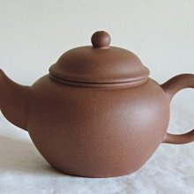 荊溪惠孟臣壬申年制／單孔 180CC／宜興黃龍山紫砂原礦~朱泥 歷史價格詳細信息