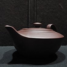 一方，80年代黑玉帶老坑料，純手工雕刻海天萬壽，20132.7，易硯代表石料，主發墨，發墨超細，可與端上3坑-4947 歷史價格詳細信息