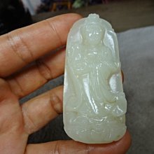 清代羊脂白玉步搖 尺寸：4.85*2.32*0.45 羊脂白玉帶皮或受沁，人見人愛的料子，鑲個金扣戴一輩子也不掉身 歷史價格詳細信息