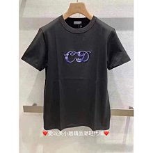 CD Dior 短裙 醋酸D扣裙，最新CD扣，非常有標誌性，夏日一切高級搭配的剛需單品！高腰版型非常顯瘦 歷史價格詳細信息