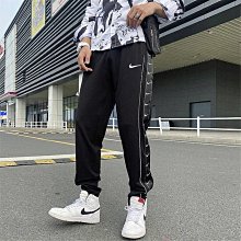 2024新款原標 LOE 新款Goya手袋徽標LOGO壓紋小方包單肩斜挎包女熱銷 明星大牌同款包包 歷史價格詳細信息