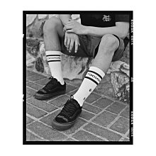 現貨VANS Old Skool 帆布鞋 滑板鞋 球鞋 跑鞋 休閒鞋 運動鞋 黑武士 黑白 男女款 情侶鞋 全黑潮era 歷史價格詳細信息