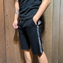 美國百分百【全新真品】GUESS 短褲 短棉褲 褲子 五分褲 休閒褲 彈性 修身 鬆緊抽繩 男 黑色 白色 BM63 歷史價格詳細信息