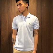 美國 Lacoste 黑色 多功能拉鍊款透氣材質 輕量大款雙肩後背包 可放筆電 旅行 出遊 防水 限量優惠 歷史價格詳細信息